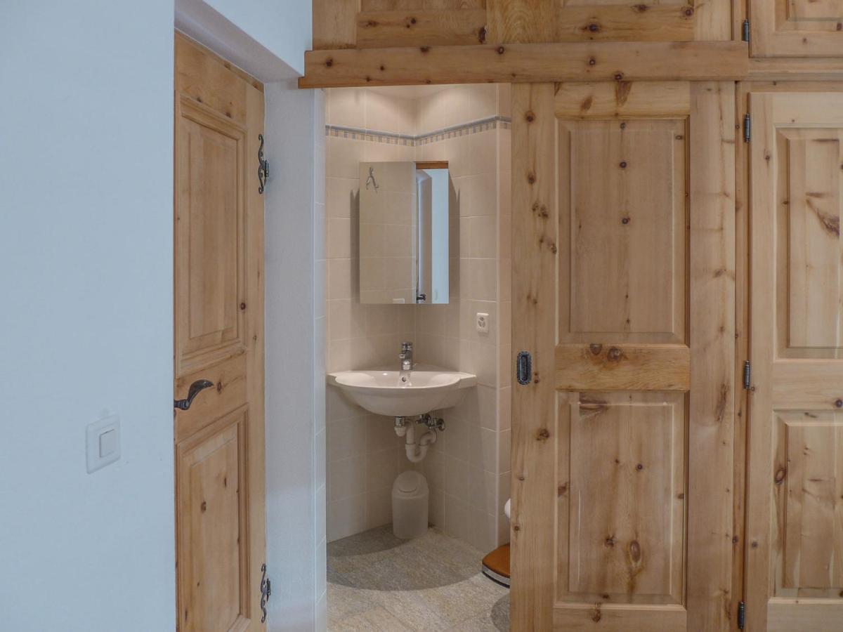 Chesa Spuonda 1-7 Apartment St. Moritz